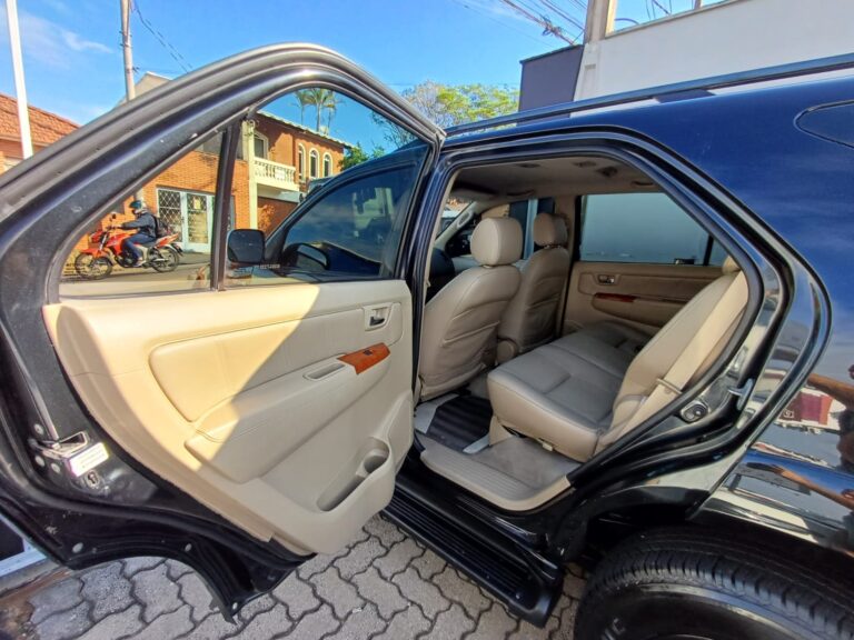 2011 toyota sw4 3.0 srv 7 lugares
