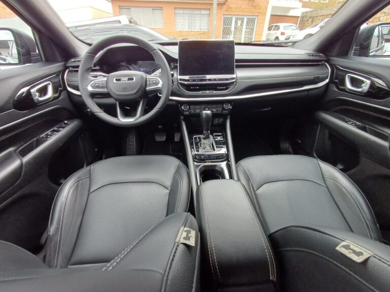 2022 jeep COMPASS 1.3 T 270 LONGITUDE