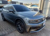 2018 VOLKSWAGEN TIGUAN ALLSPAC 350 TSI 4X4 R-LINE 7 LUGARES