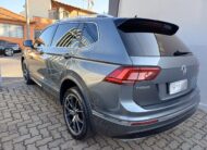 2018 VOLKSWAGEN TIGUAN ALLSPAC 350 TSI 4X4 R-LINE 7 LUGARES